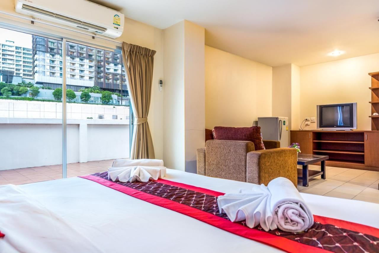 Eastiny Plaza Hotel Pattaya Exterior foto